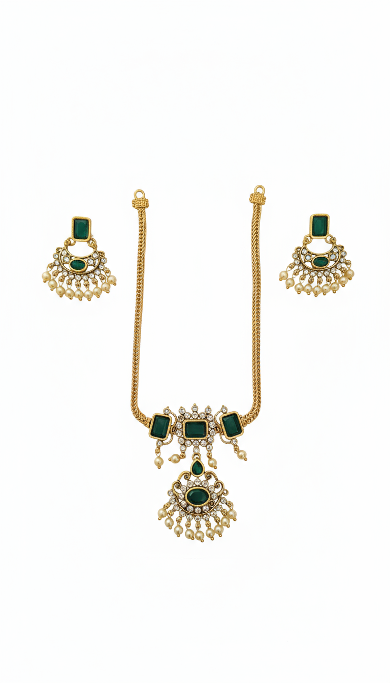 Elegant Small-Size Gold Necklace Set with Emerald Green Stones and Pearls