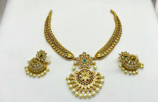 Gold Kanti Necklace