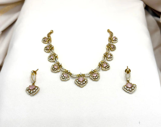 Victorian Pink-Stone Short Necklace